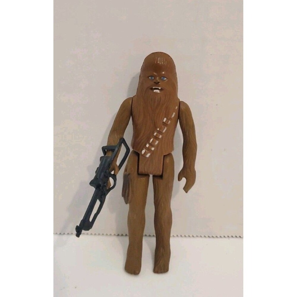 Vintage 1977 Kenner Star Wars Chewbacca w/ Bowcaster Complete